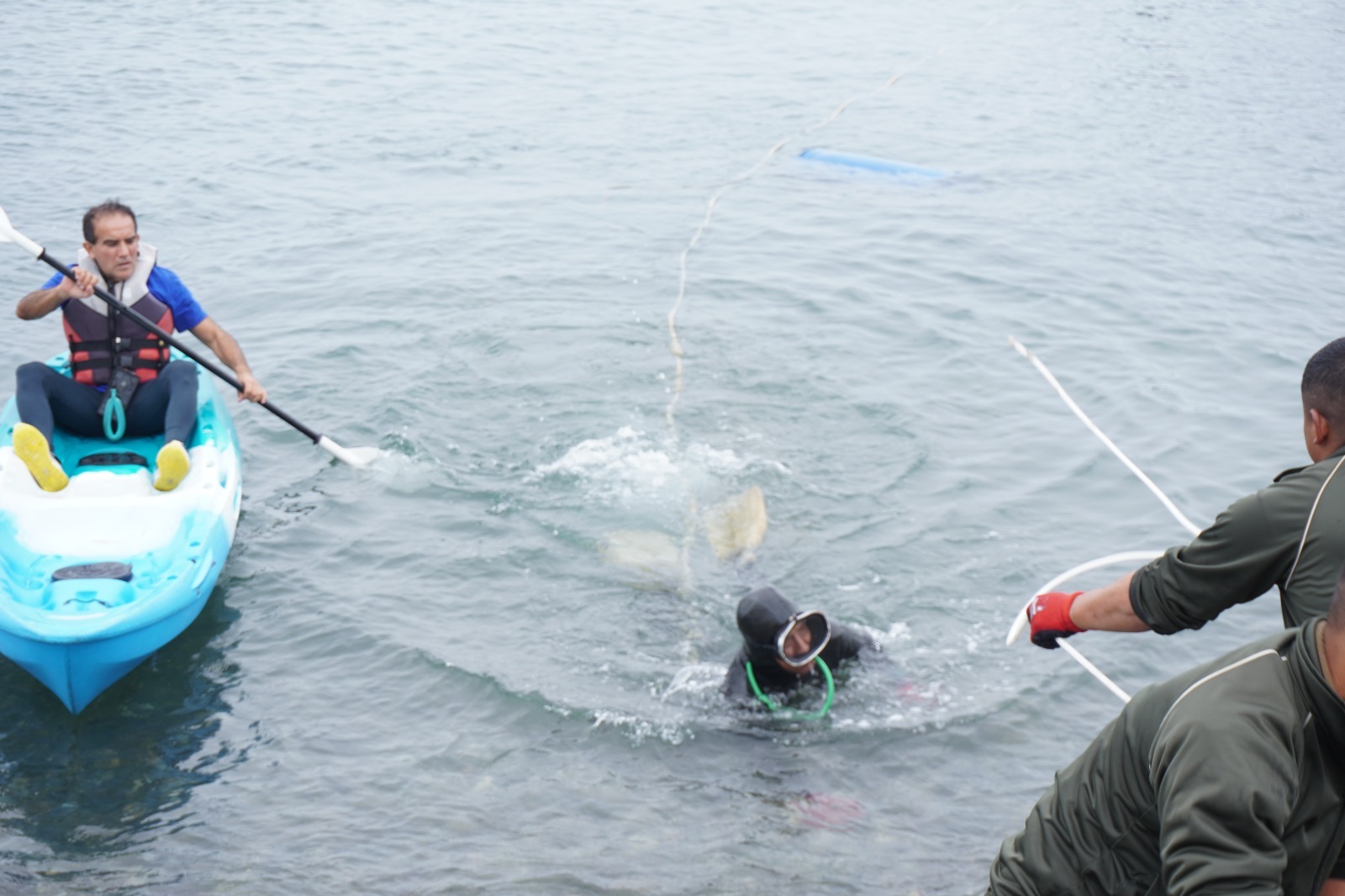 Este domingo se realizará nueva limpieza de fondo marino frente a la Playa Abtao en el Callao con buzos de la Marina por alta contaminación de residuos sólidos.