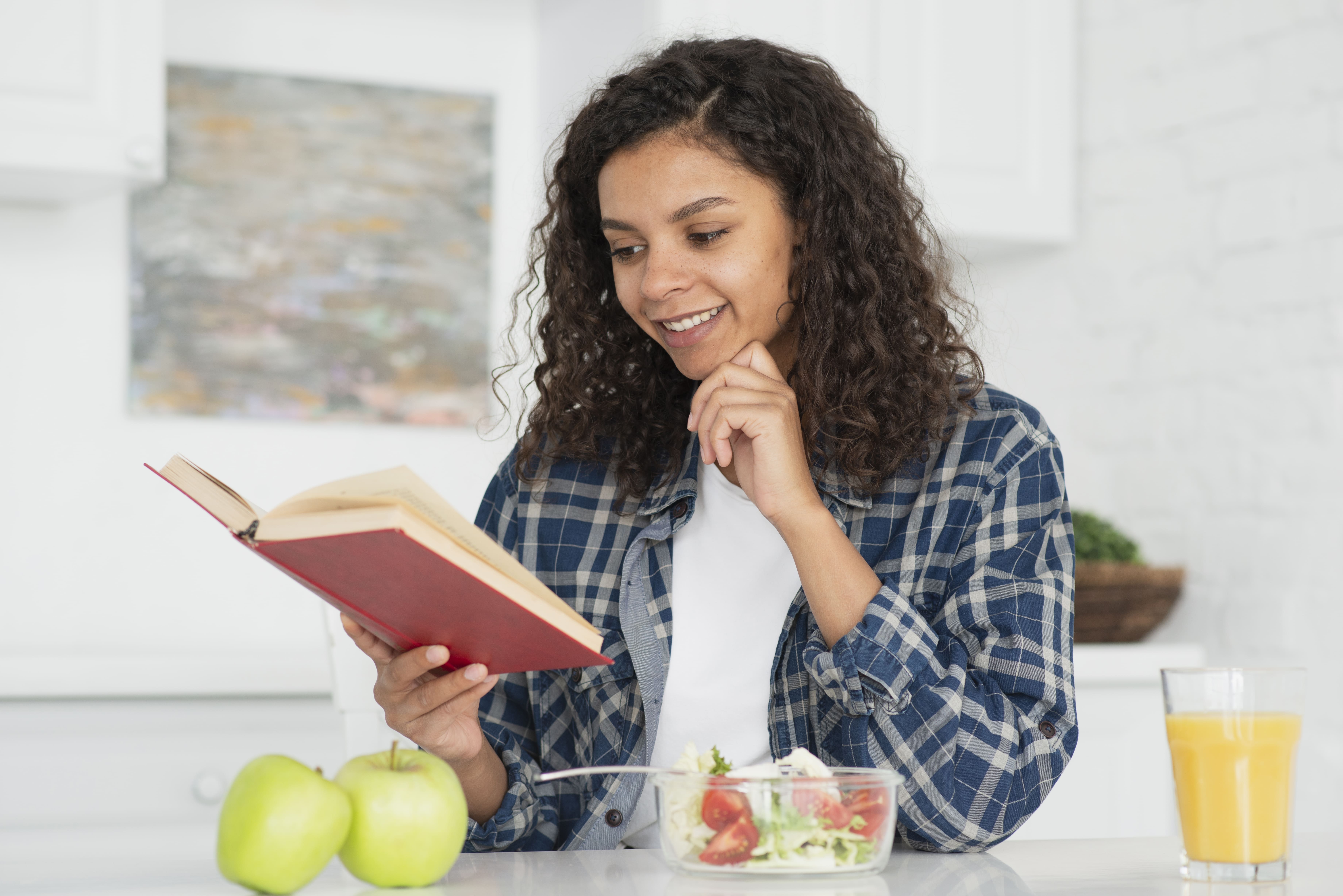 Ciclo menstrual: ¿Qué comer en cada etapa para sentirte mejor?