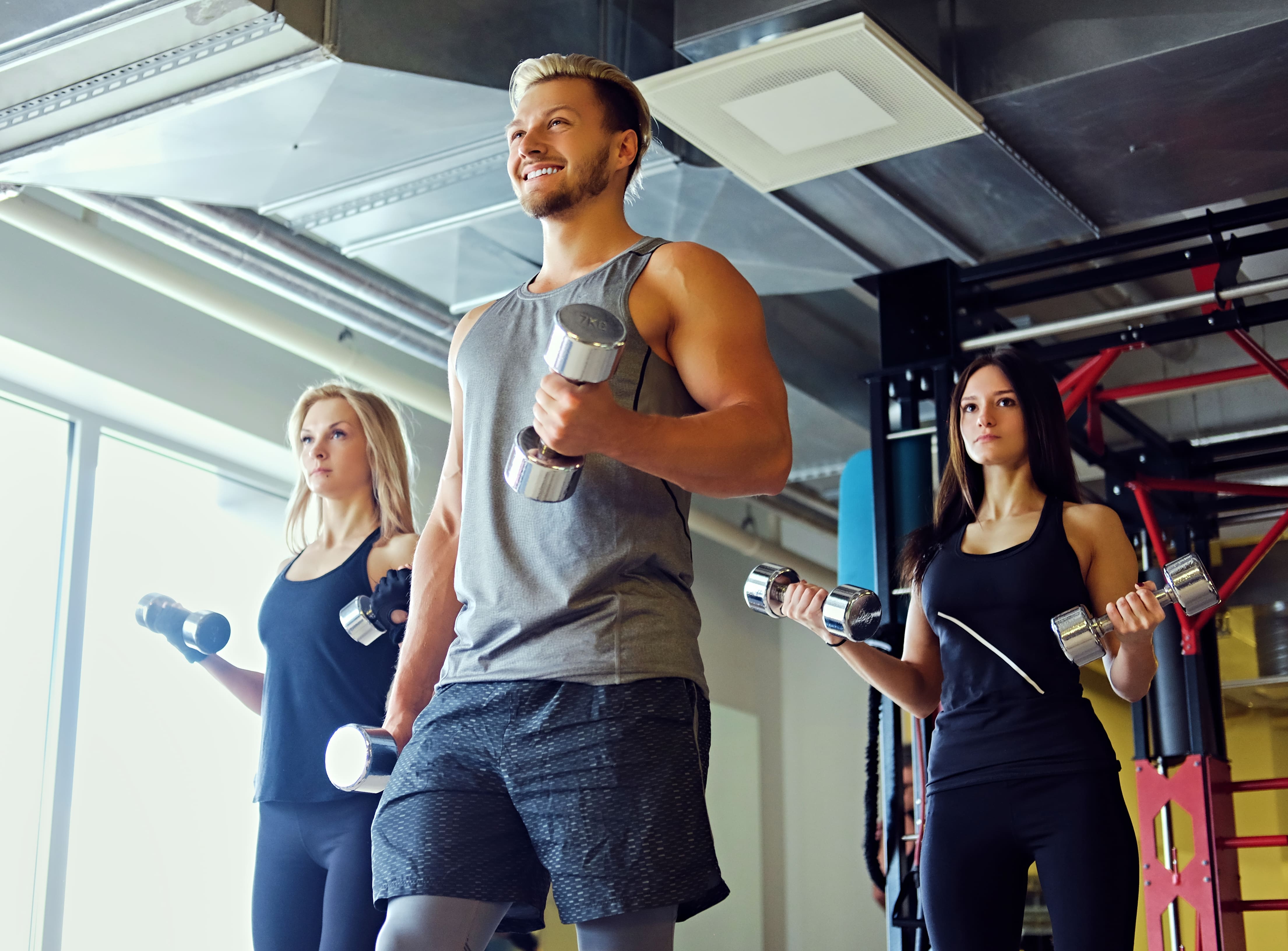 Aprovecha cada minuto en el gimnasio con estos tres tips