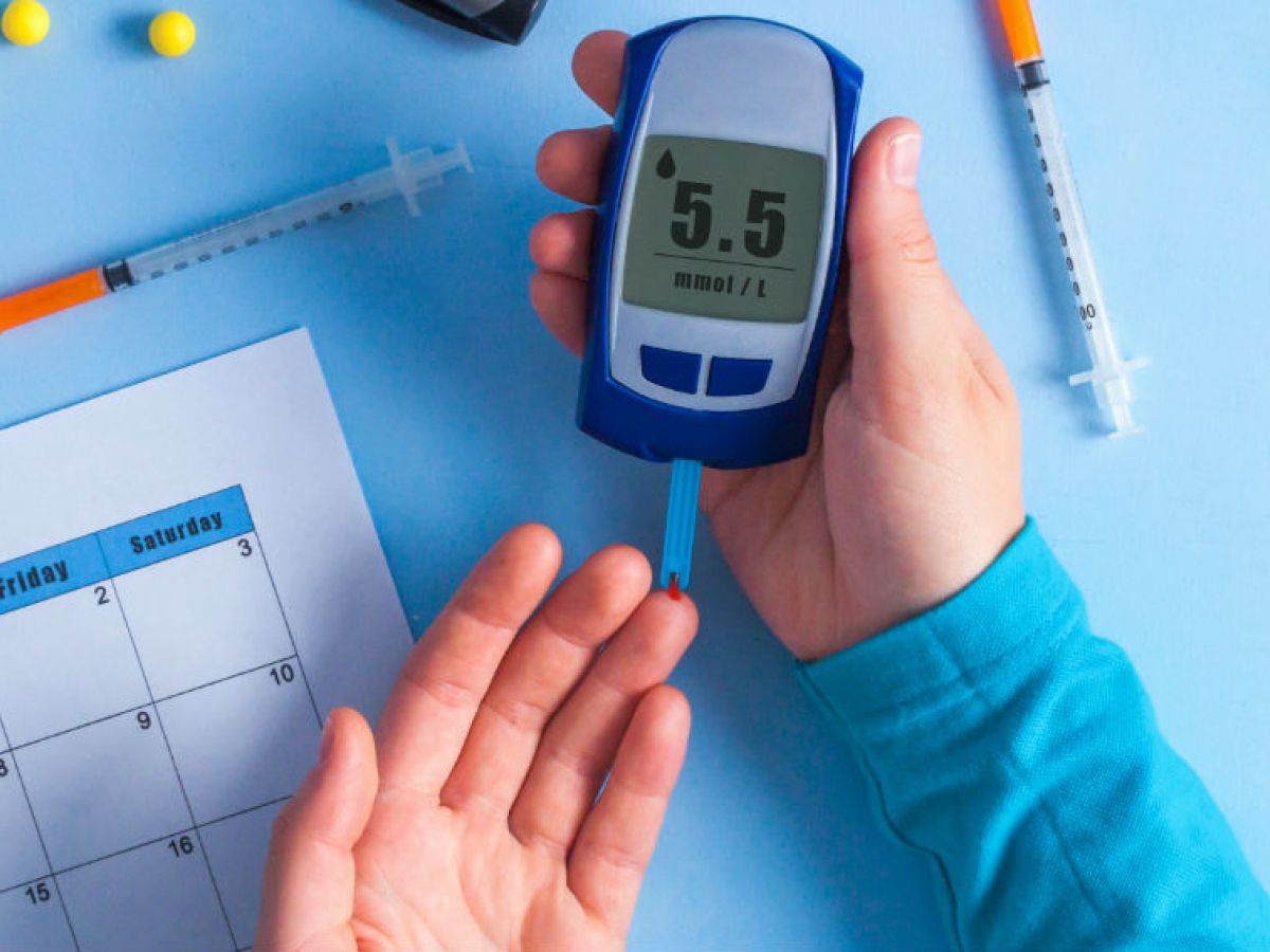 CENAS DE DICIEMBRE: ¿PUEDEN LOS PACIENTES CON DIABETES  DISFRUTARLAS PLENAMENTE?