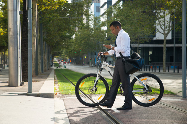 Semana Santa: Consejos para desplazarse por la ciudad en bicicleta