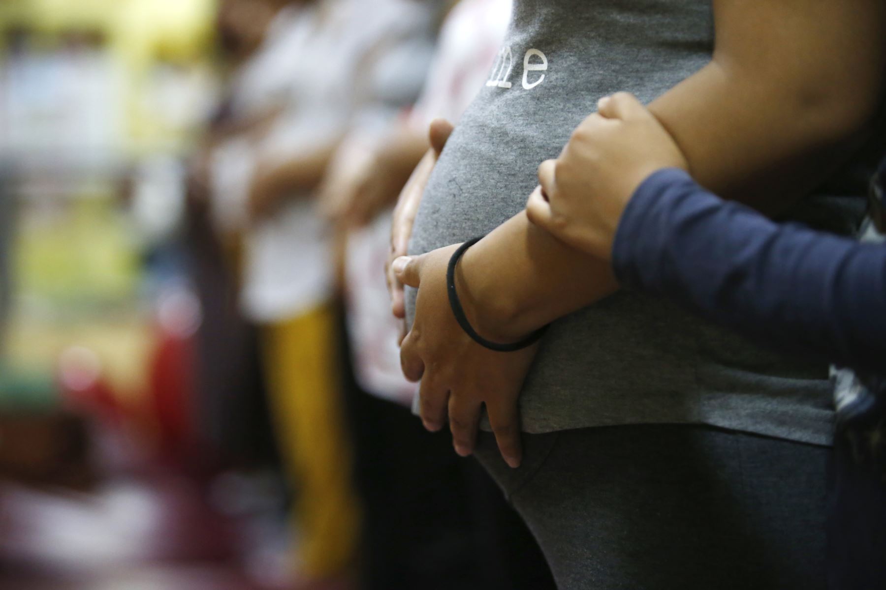 Minsa retoma prevención para reducir índices de embarazo adolescente