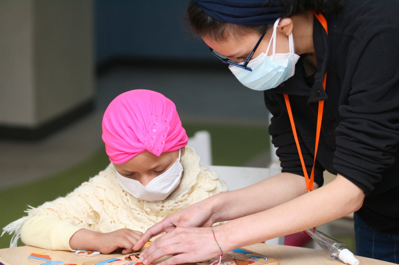 Conozca más sobre el cáncer infantil