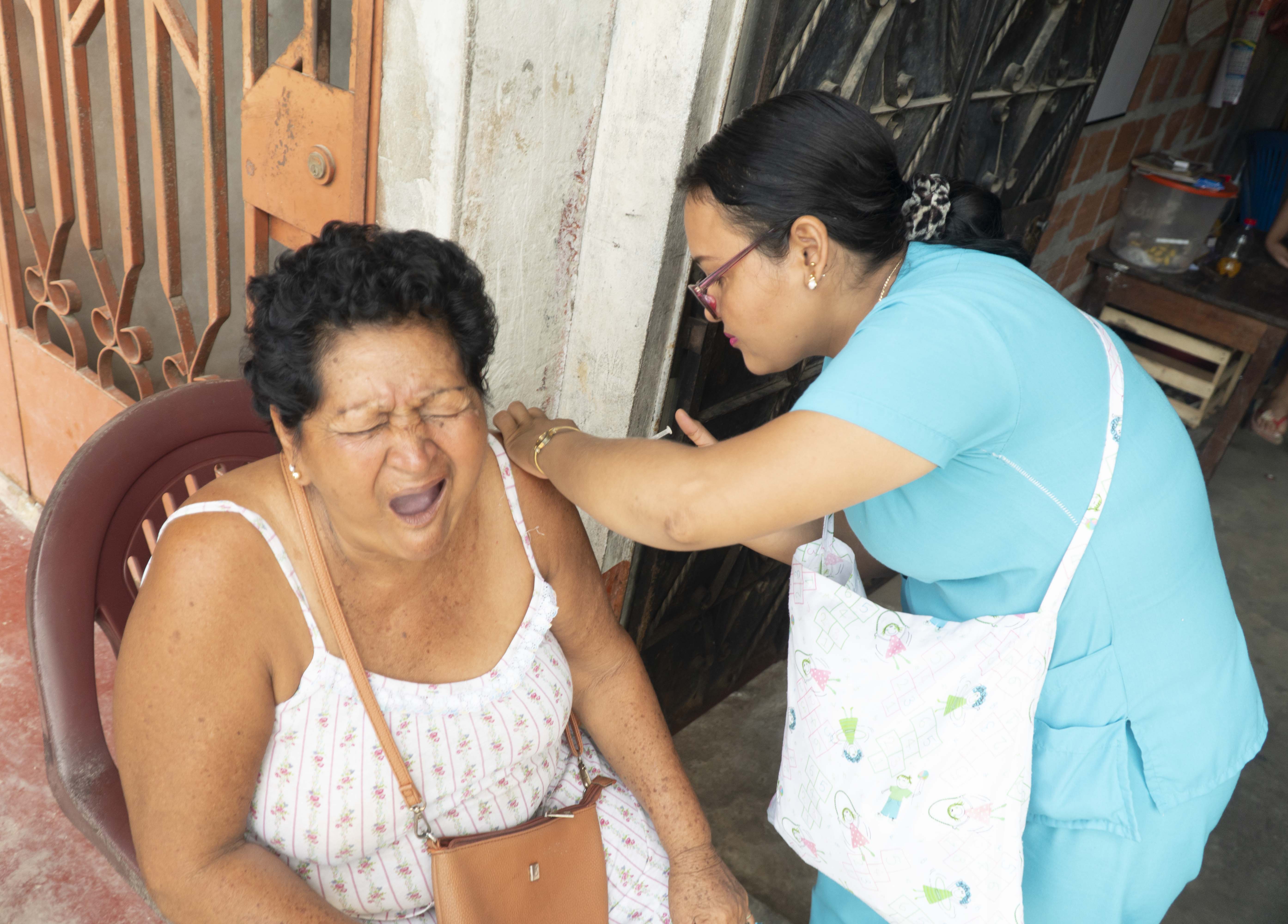 Todo lo que debes saber de la vacuna contra el neumococo para los adultos mayores