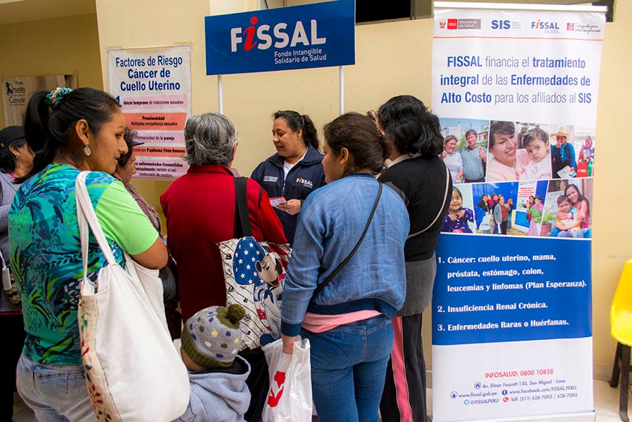 Pacientes afiliados al SIS reciben servicios de calidad bajo la cobertura FISSAL