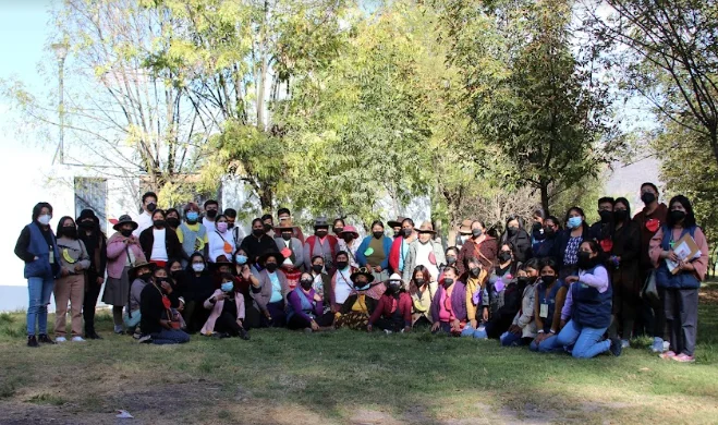 Agrupación de mujeres Warmikuna Puririsun lucha contra la violencia de género en Cusco