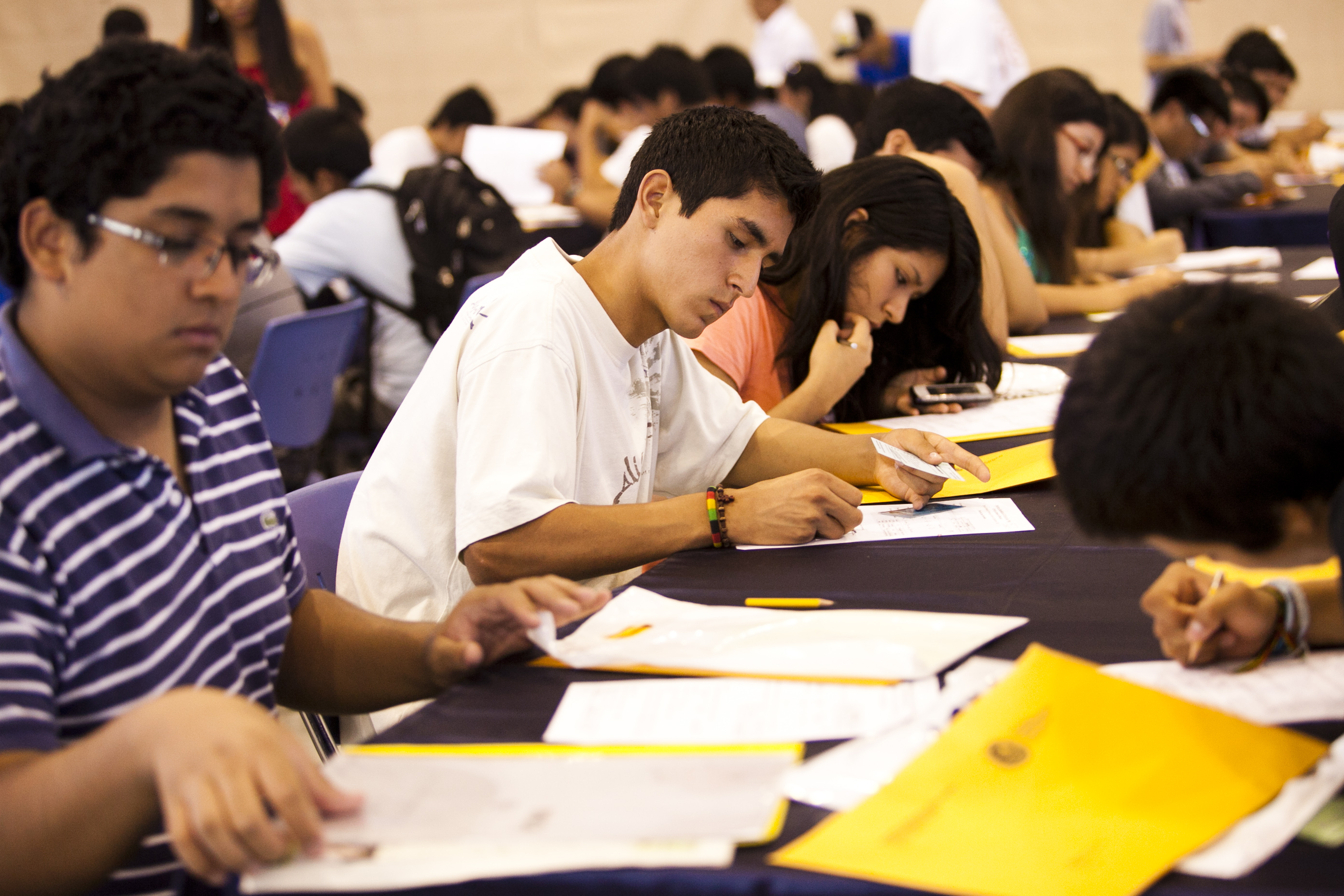 ¿CÓMO APOYAR A LOS HIJOS EN LA ELECCIÓN DE SU CARRERA?