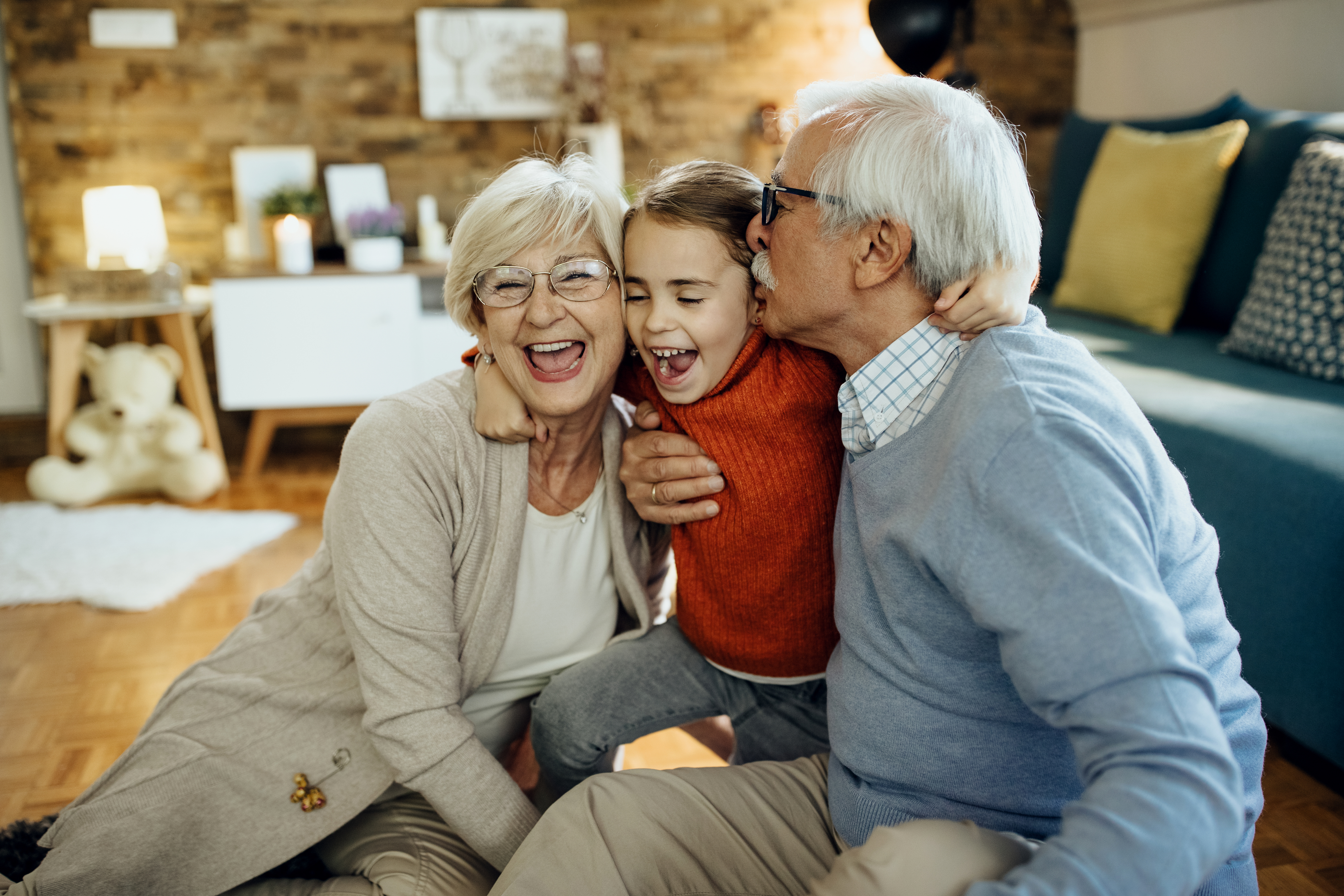 Día de los Abuelos: ¿Qué rol clave cumplen en la crianza de los nietos?